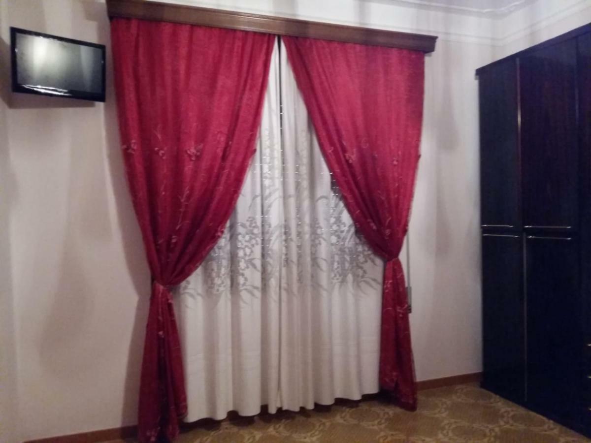 La Romantica Hotel Randazzo Luaran gambar